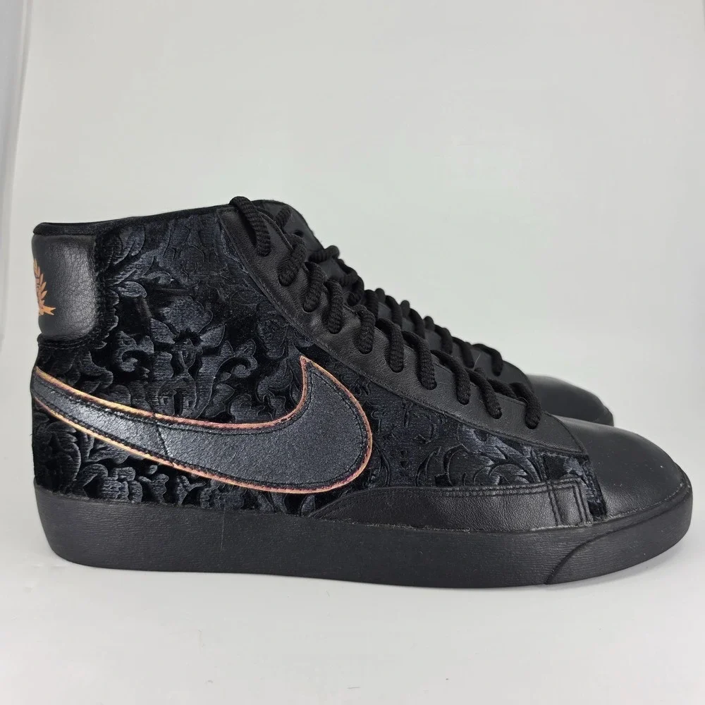 Nike please see